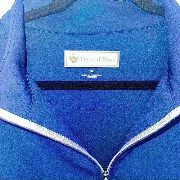 Donald Ross Core Classic Pullover Navy - Picture 2 of 3